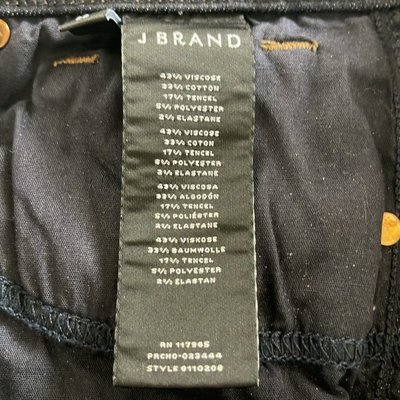 J Brand Women’s jeans - Picture 4 of 5